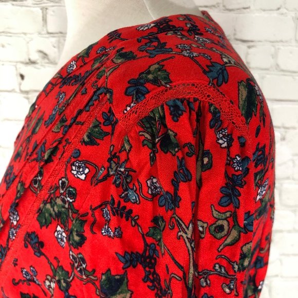 Hinge Red Floral Blouse Size Small - Picture 8 of 11